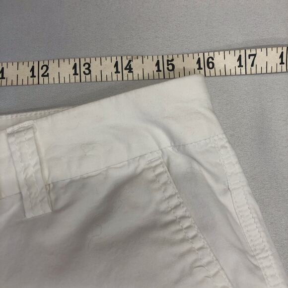 Liz Claiborne Summer White Cuffed Hem Shorts Side and Back Pockets Mid Rise - Picture 10 of 16